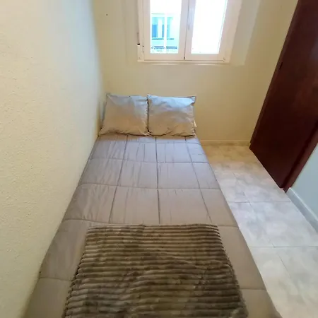 Hz Renfe Apartamento Córdova